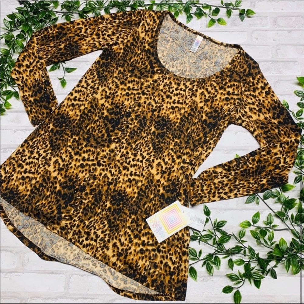 Lularoe Leopard Long Sleeve Top